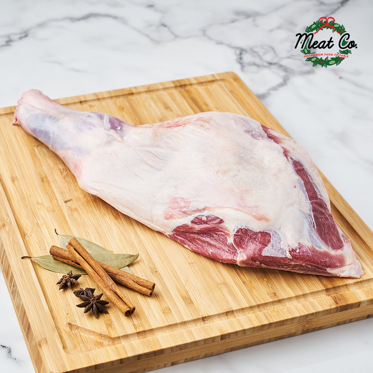 Tasmanian Pasture Fed Lamb Shoulder (Bone-in)